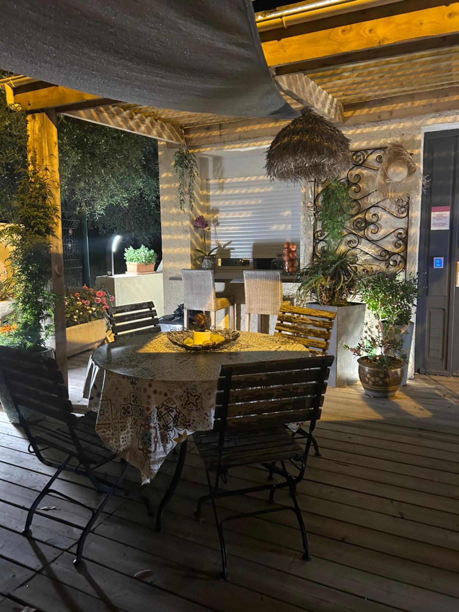 Hotel Auberge Provencale Saint-Raphaël Esterno foto