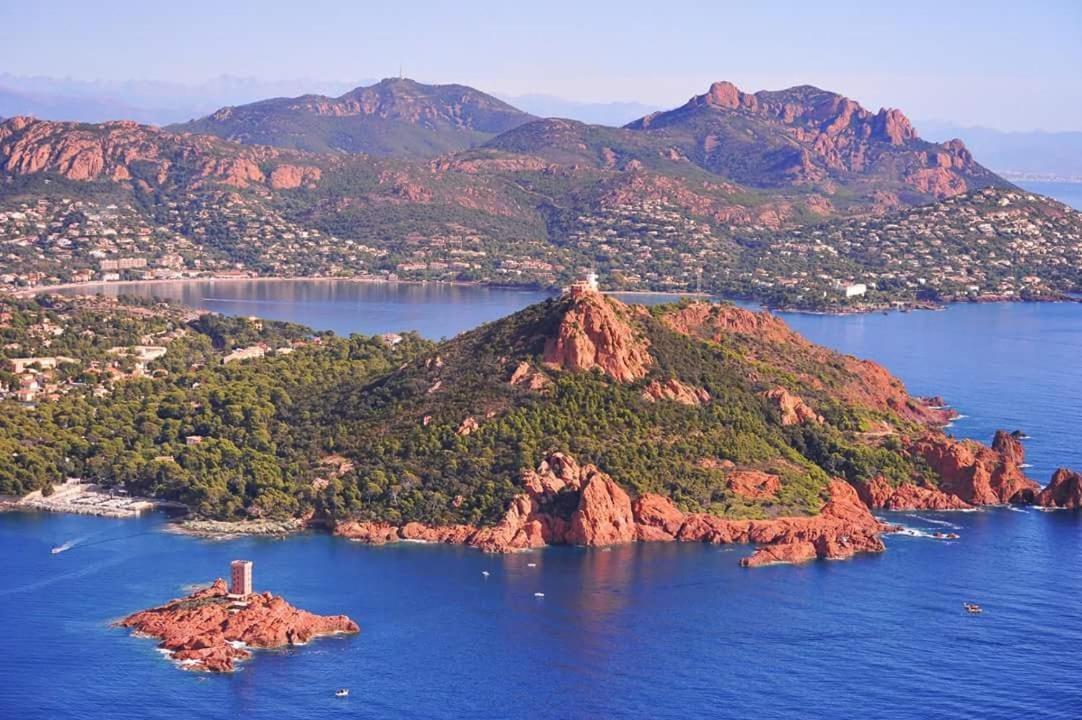 Hotel Auberge Provencale Saint-Raphaël Esterno foto